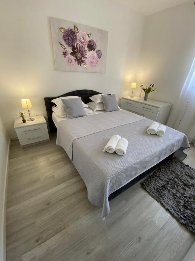 Apartman Antonio Baška Voda Esterno foto