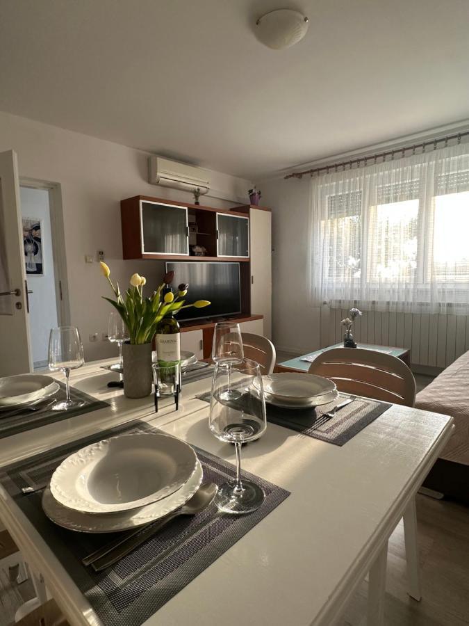 Apartman Antonio Baška Voda Esterno foto